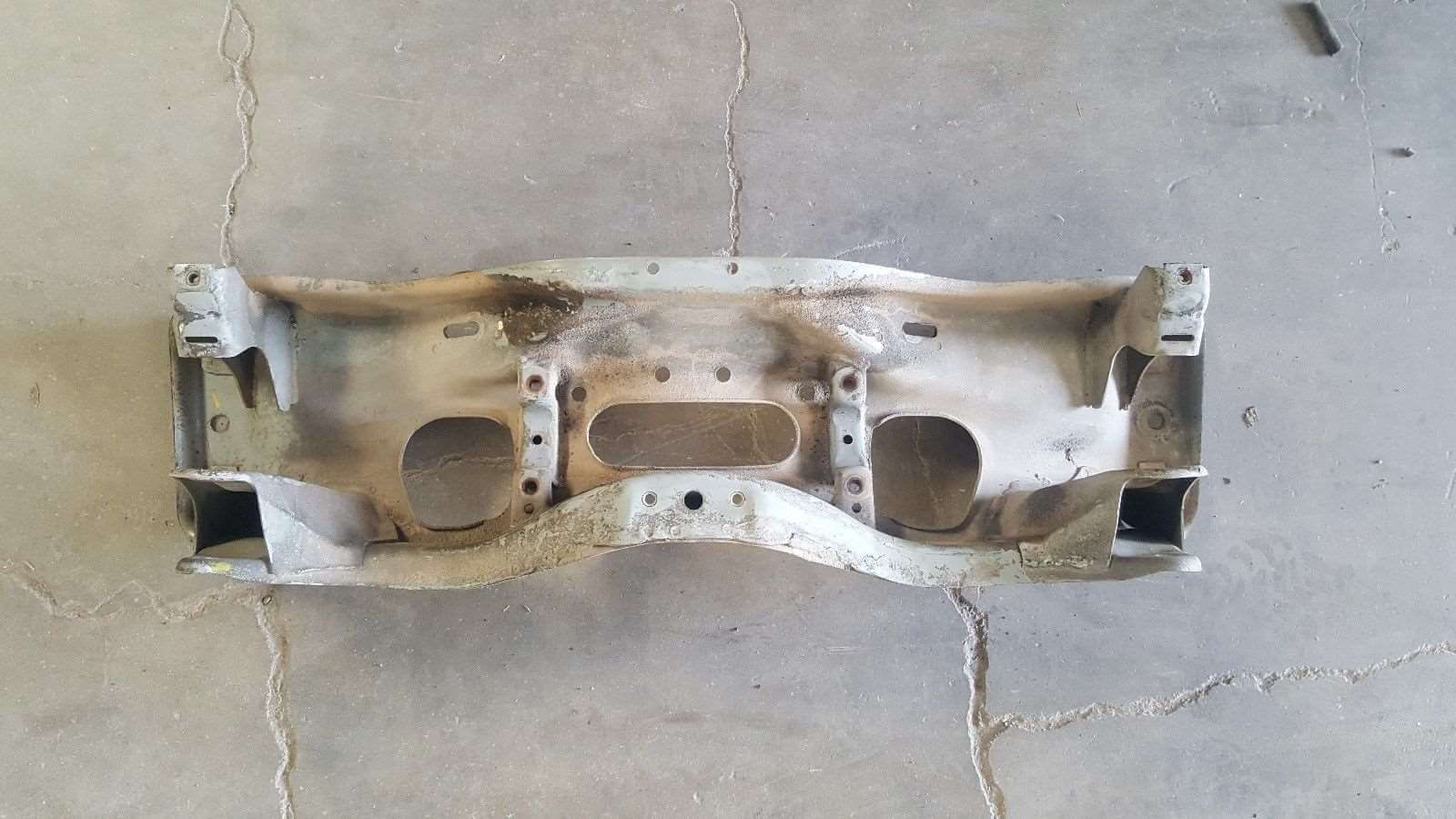 1996-2000 Subaru Legacy Outback Front Subframe Engine Crossmember Sub Frame Cradle 2.5L used OEM part