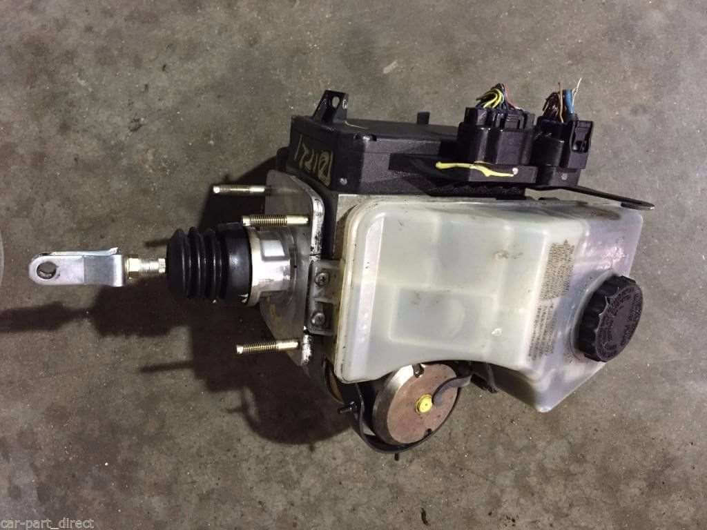 1998-2000 Lexus GS300 ABS Anti-Lock Master Cylinder Brake Booster Actuator used OEM part