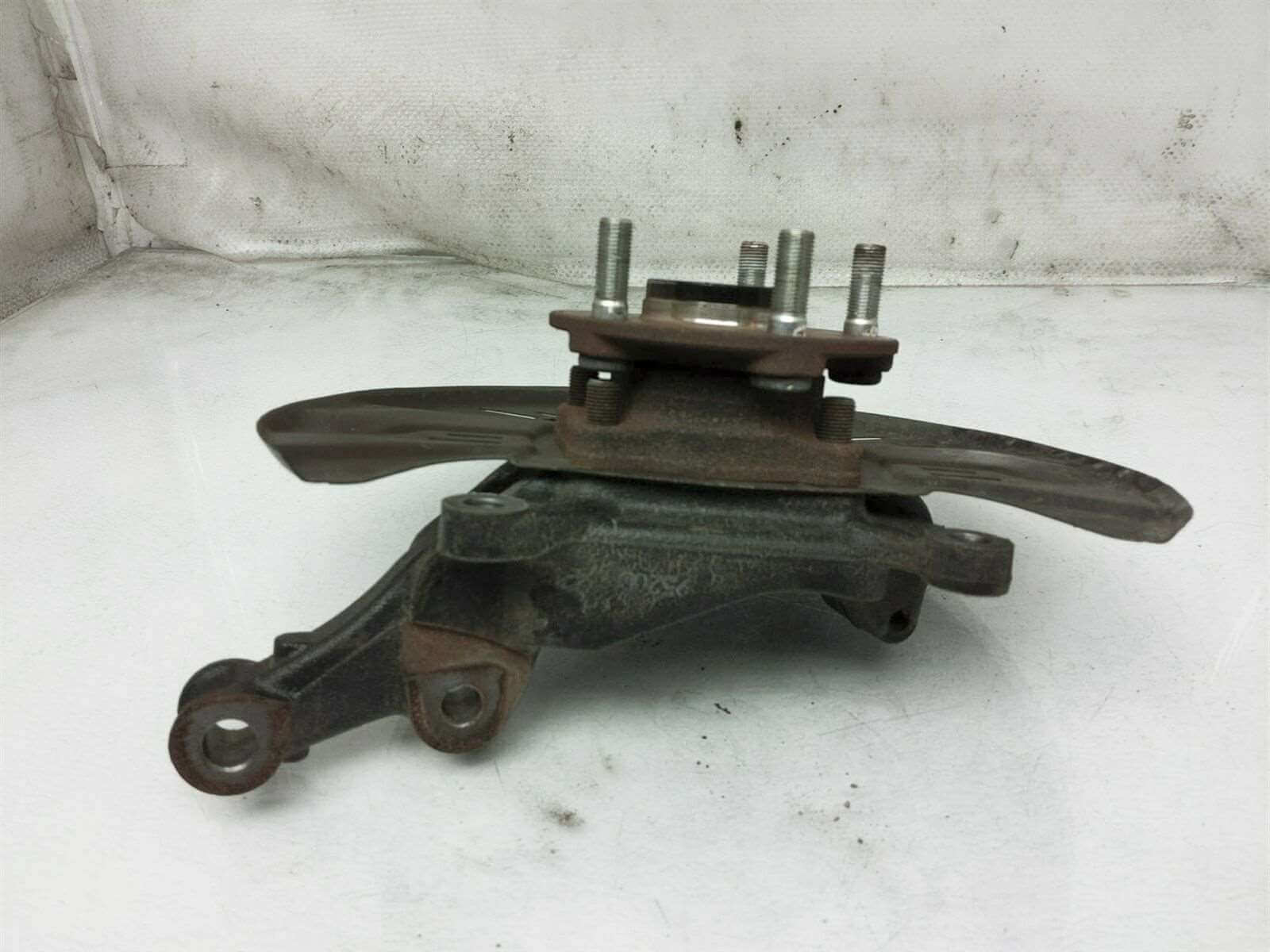 Used OEM 15-17 Subaru Crosstrek Front Left Spindle Knuckle Hub 28313SC011