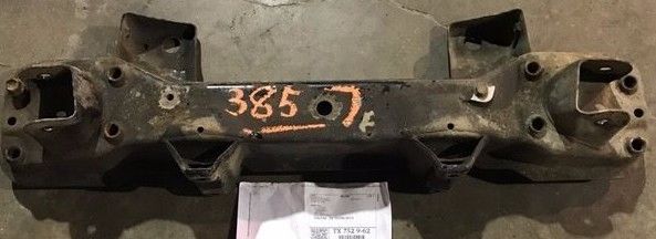 Used OEM 2004-2006 Suzuki XL-7 Front Subframe Suspension Crossmember Cradle 2.7L